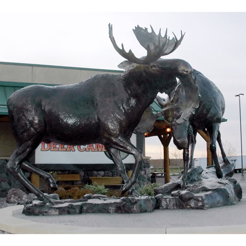 Outdoor Metal Animal Sculpture Life Size Bronze Deer Statue
