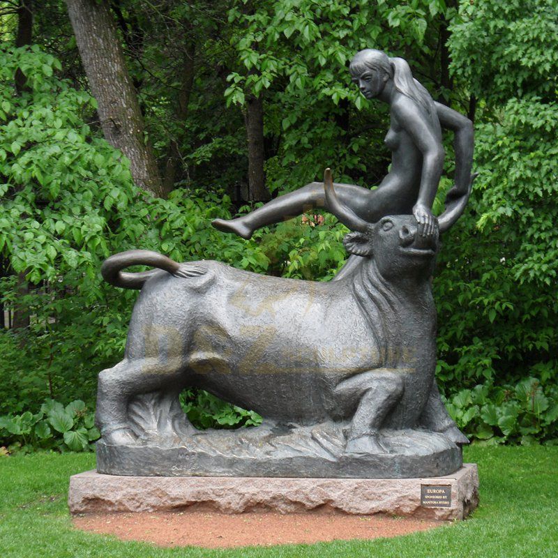 Life Size Wall Street Charging Bull Bronze Sculpture Garden Cast Cattle Statue