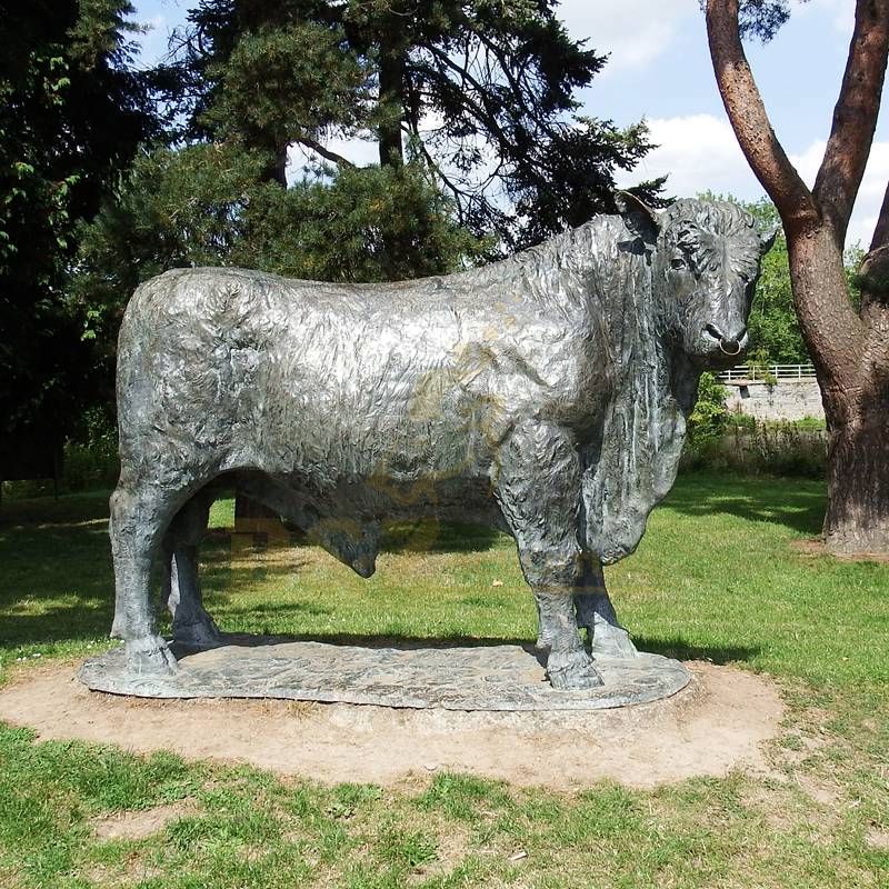 Outdoor Decoration Bronze Animal Sculpture Bull Statue For Garden