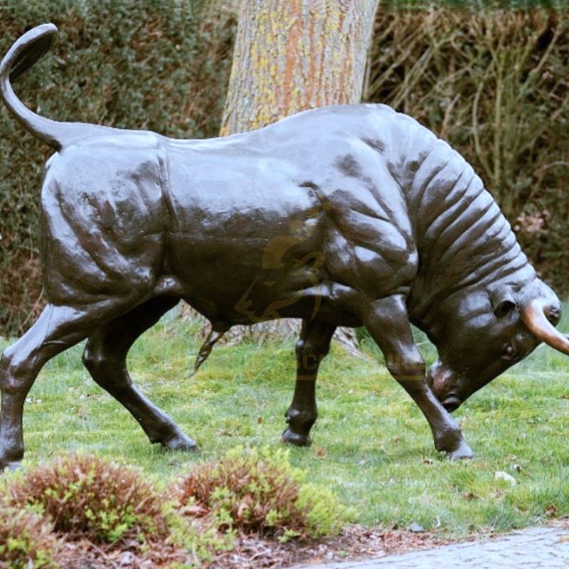 Realistic Life Size Animal Bronze Bull Statues