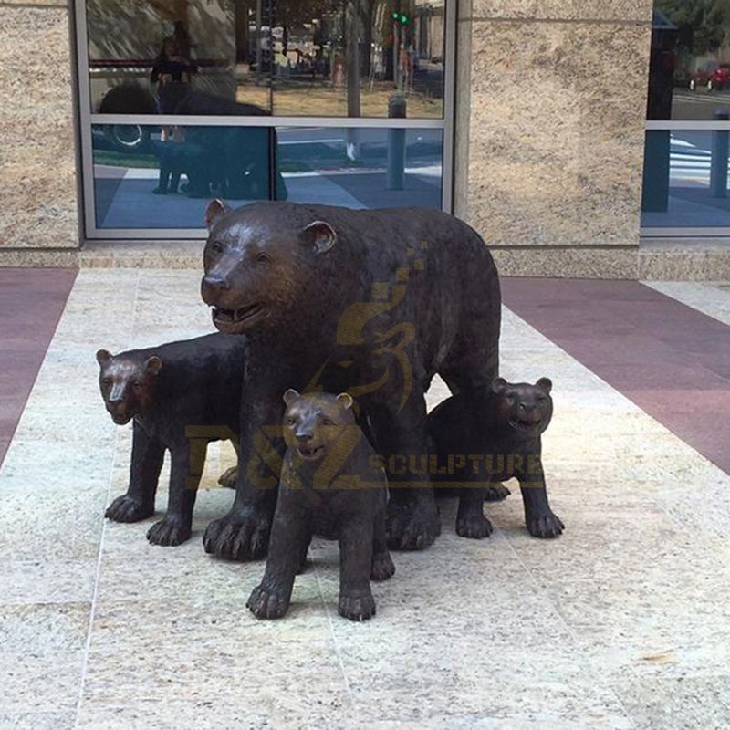 Customized Design Decorative Bronze Animal Statues Brass Bear Sculpture