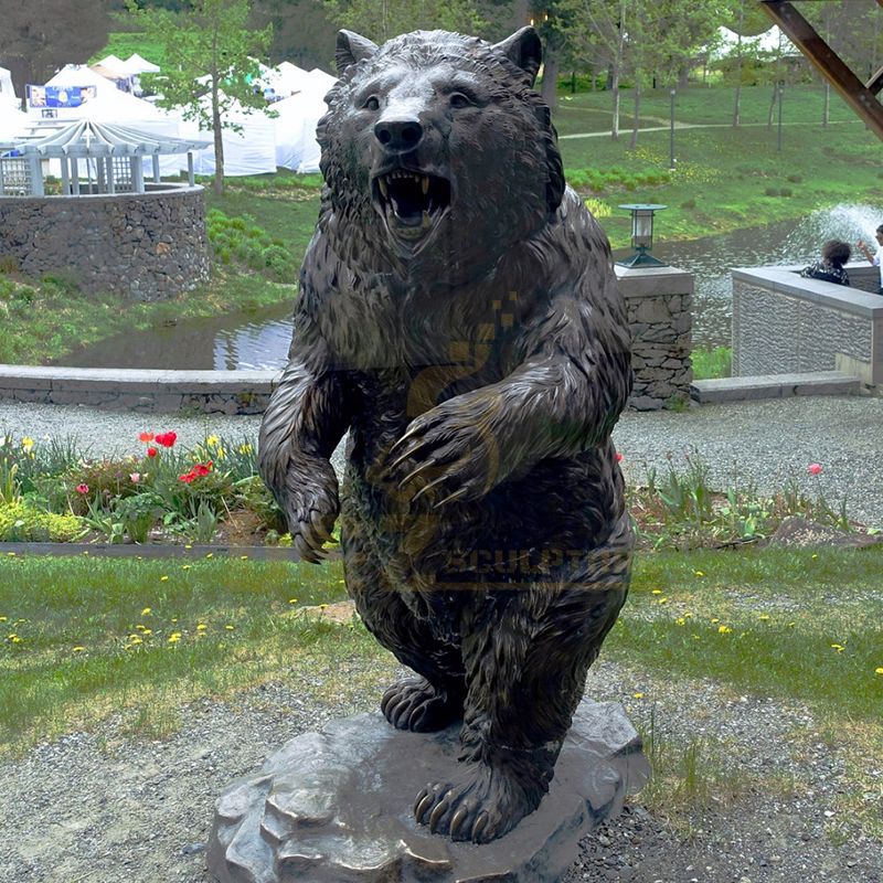 Garden Decoration Metal Casting Modern Life Size Bronze Standing Bear Sculpture