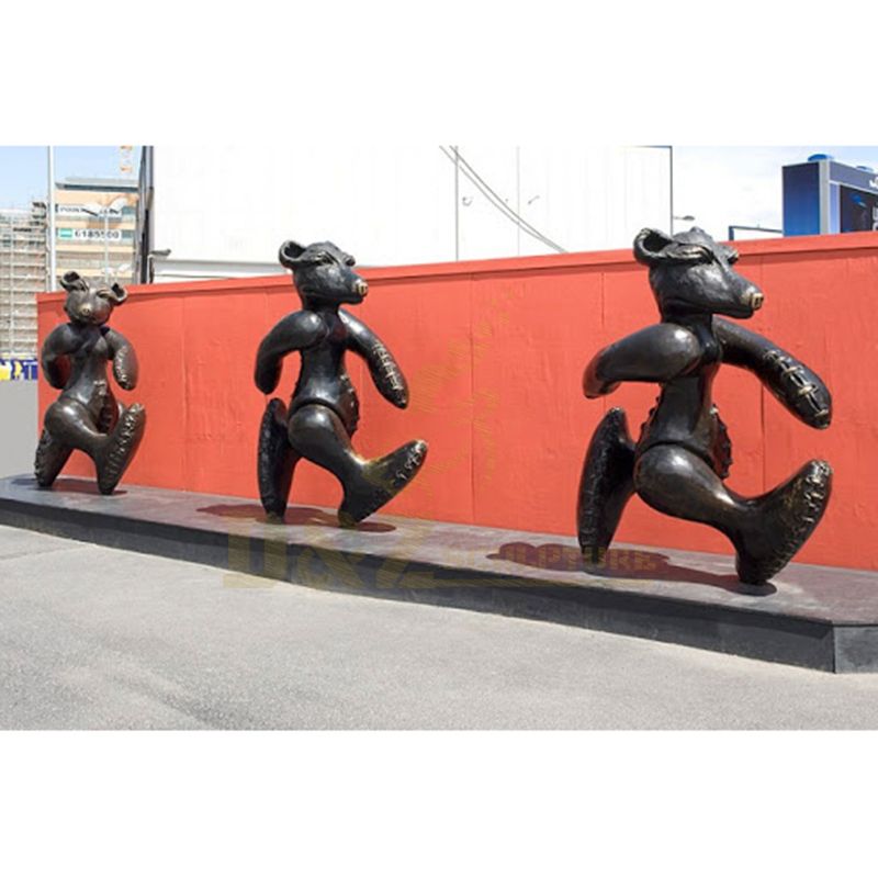 Bronze Animal Bear Sculpture For Park Decorations
