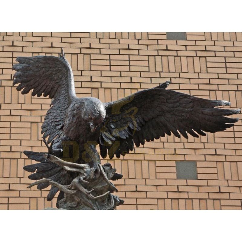 Hot Design Wings Brass Eagle Metal Art Sculpture