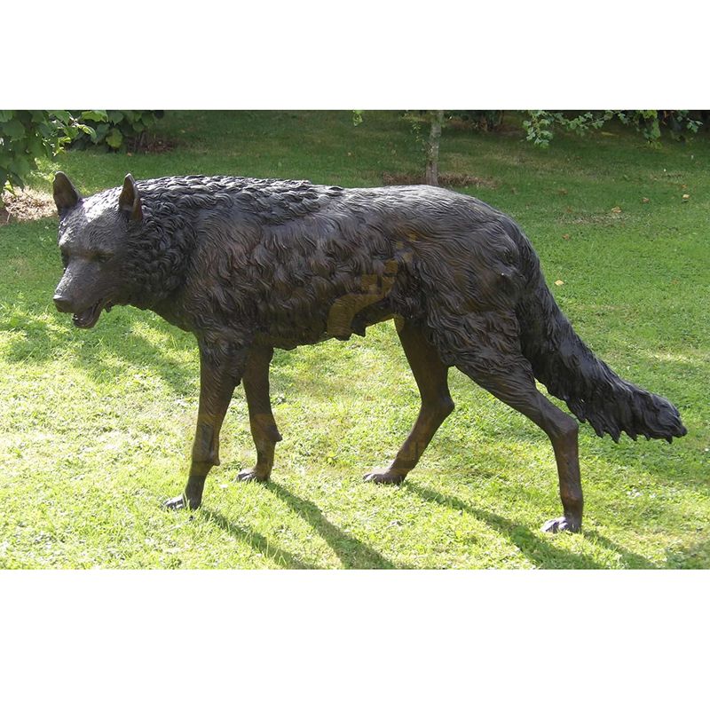Life Size Bronze Wolves Running Statue Wolf Sculpture