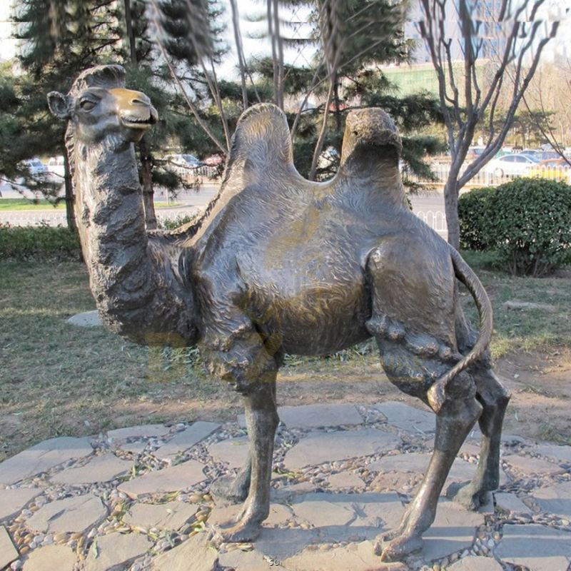 High Quality Garden Decor Outdoor Bronze Camel Sculpture for sale