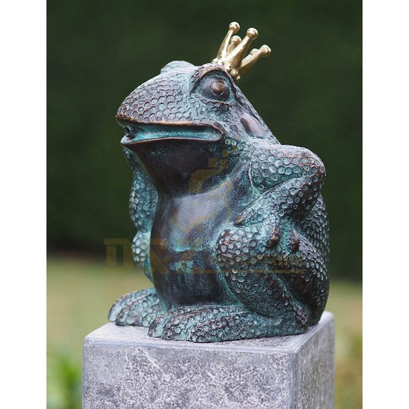 Outdoor Decoration Bronze Frog King Sculpture