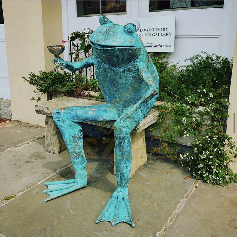 Outdoor Sitting Decoration Bronze Frog Sculpture For Sale