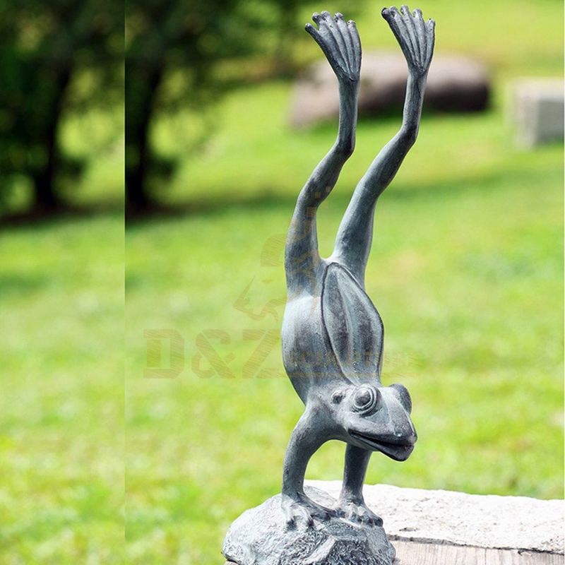Garden Decorative Animal Statue Metal Bronze Frog Sculpture