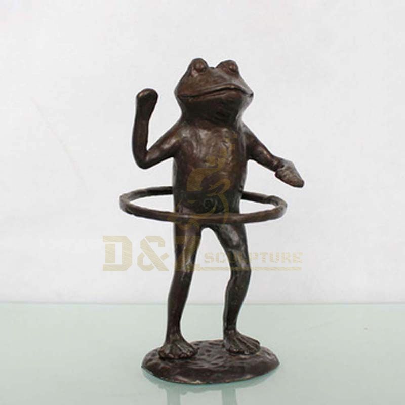 Outdoor Decoration Metal Casting Bronze Garden Frog Statue sculpture