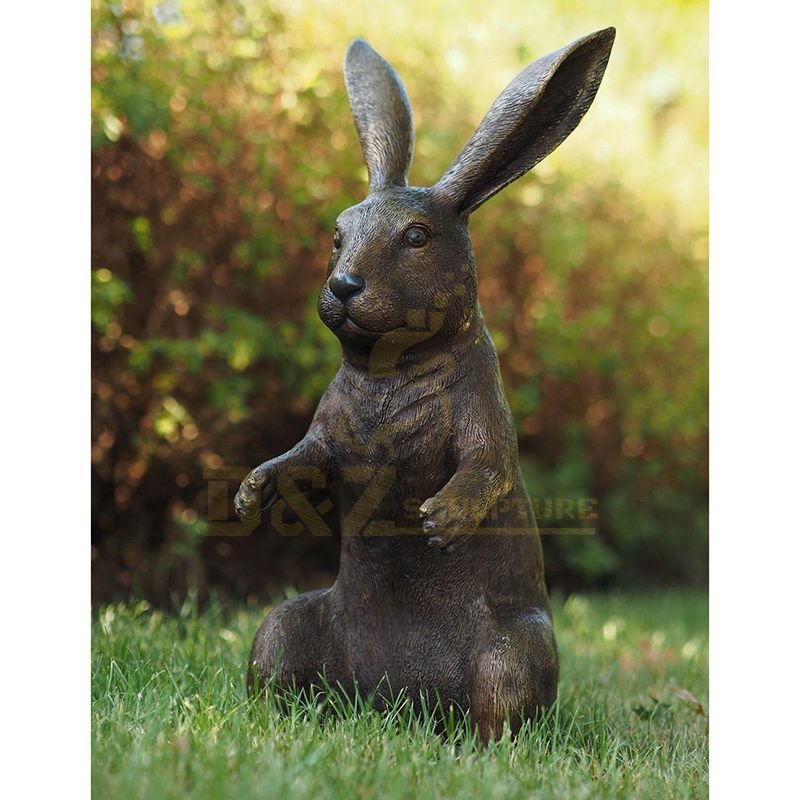 Outdoor Beautiful Cast Standing Bronze Rabbit Sculpture