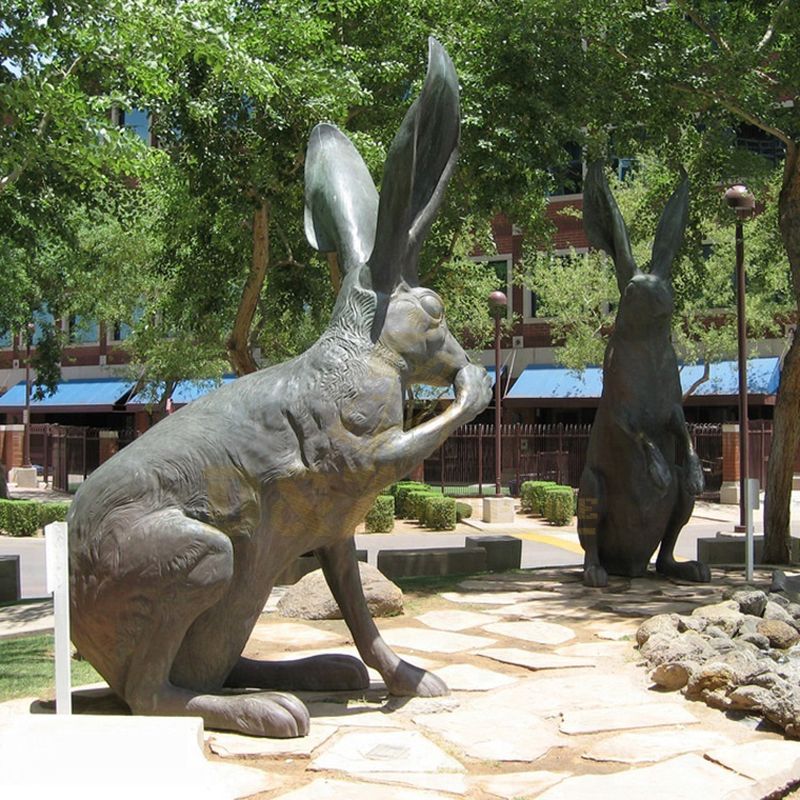 Large Outdoor Metal Casting Rabbit Bronze Sculpture