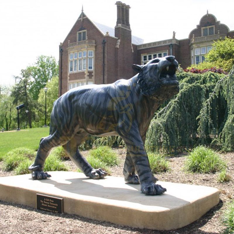 Outdoor Life Size Bronze Tiger Sculpture Metal Wildlife Animal Statue