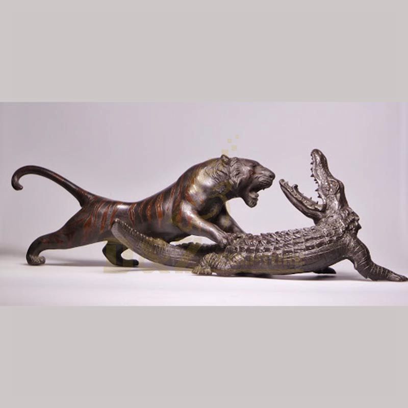 Custom made outdoor decoration bronze tiger animal statues