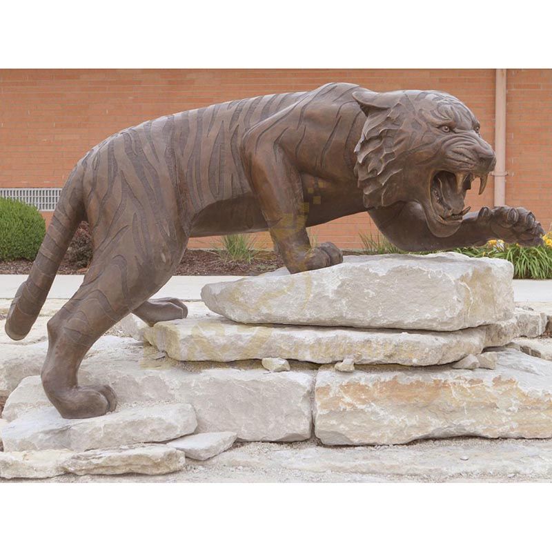 Custom bronze tiger down the mountain sculpture