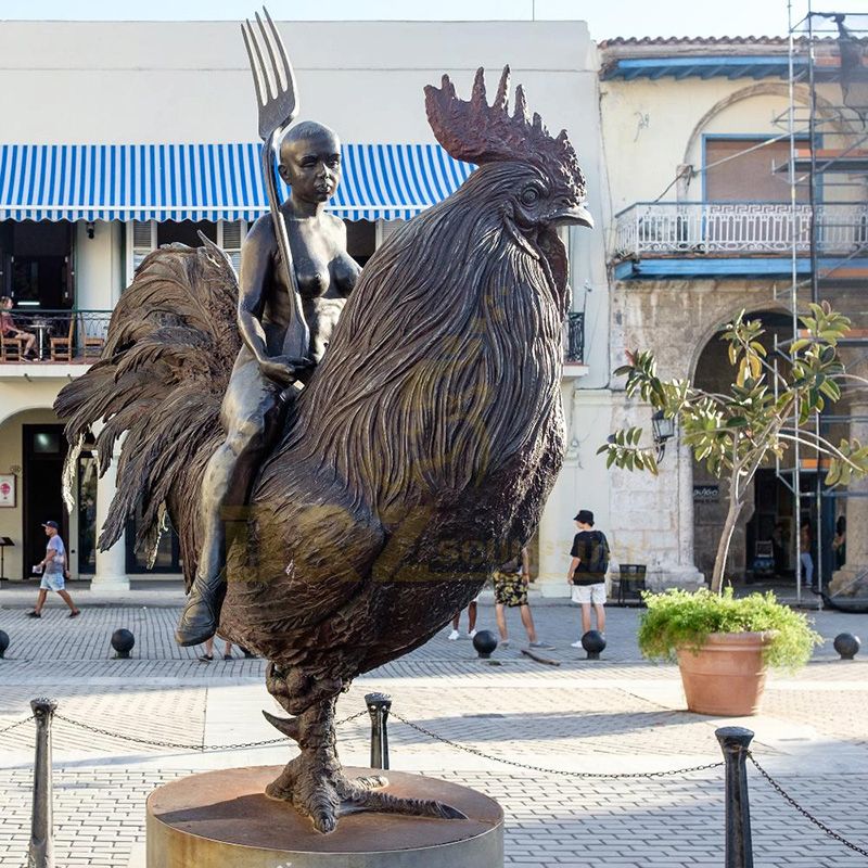 Outdoor Decoration Chinese Zodiac Bronze Chicken Sculpture