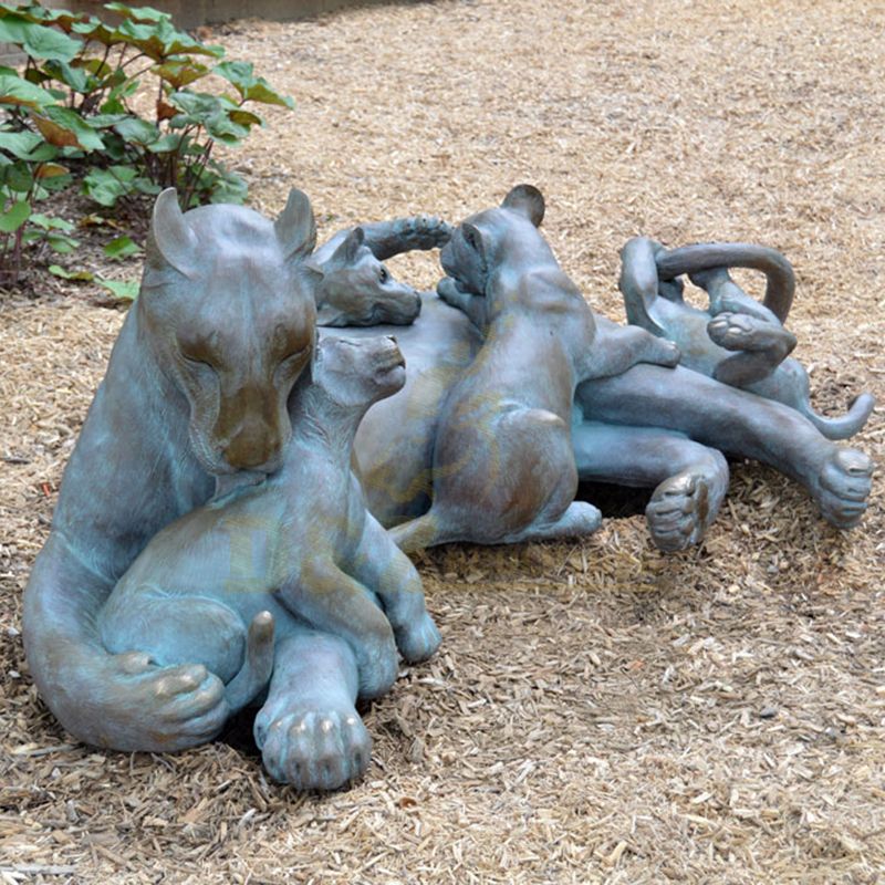 Life Size Outdoor Bronze Leopard Family Sculpture