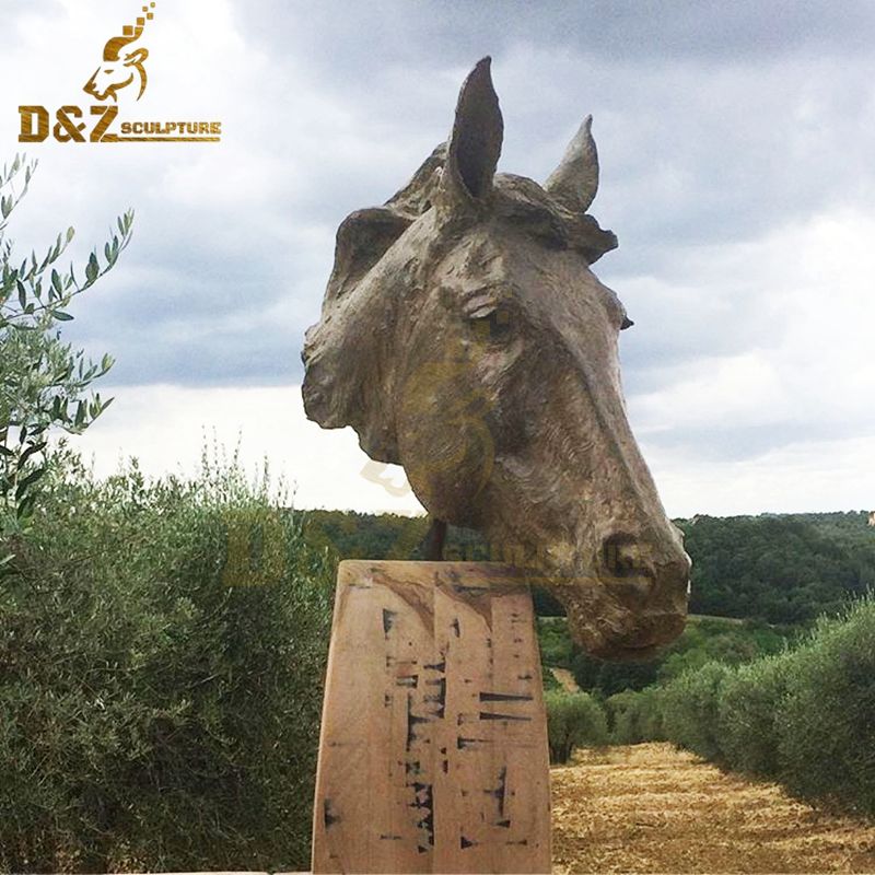 Life-size modern design metal horse head garden sculpture for sale