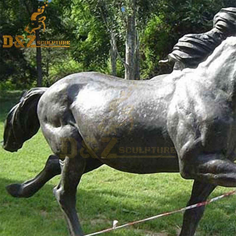 horse decor sculptures