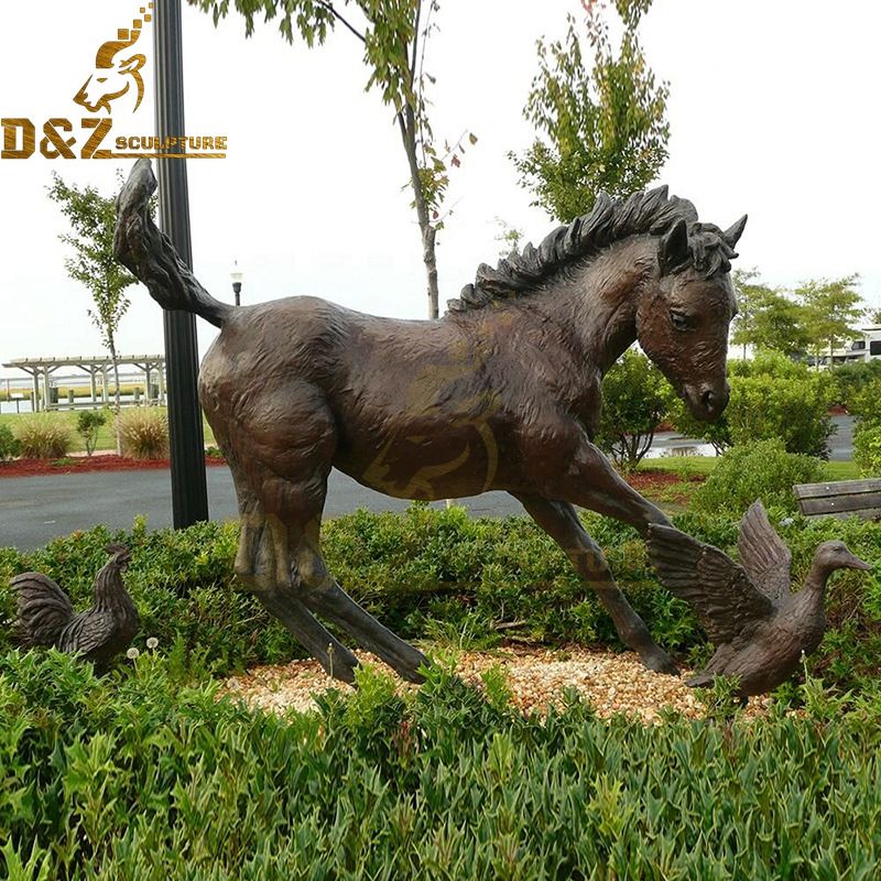 Factory wholesale park decoration friendly brass horse sculpture for sale