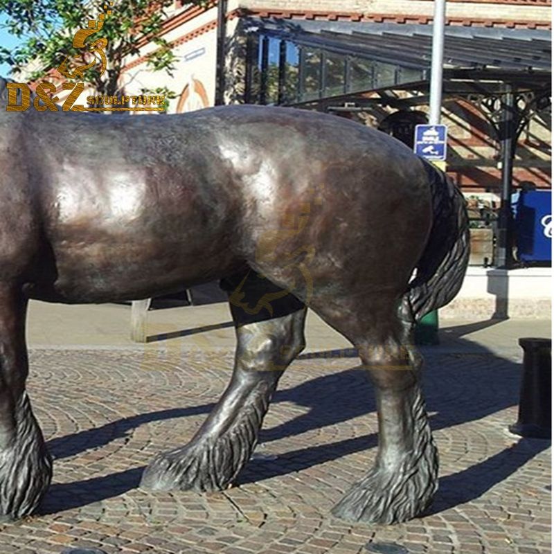 bronze horse