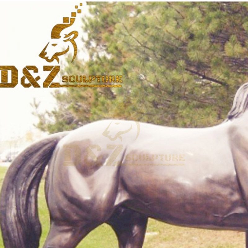 sculptures of horses