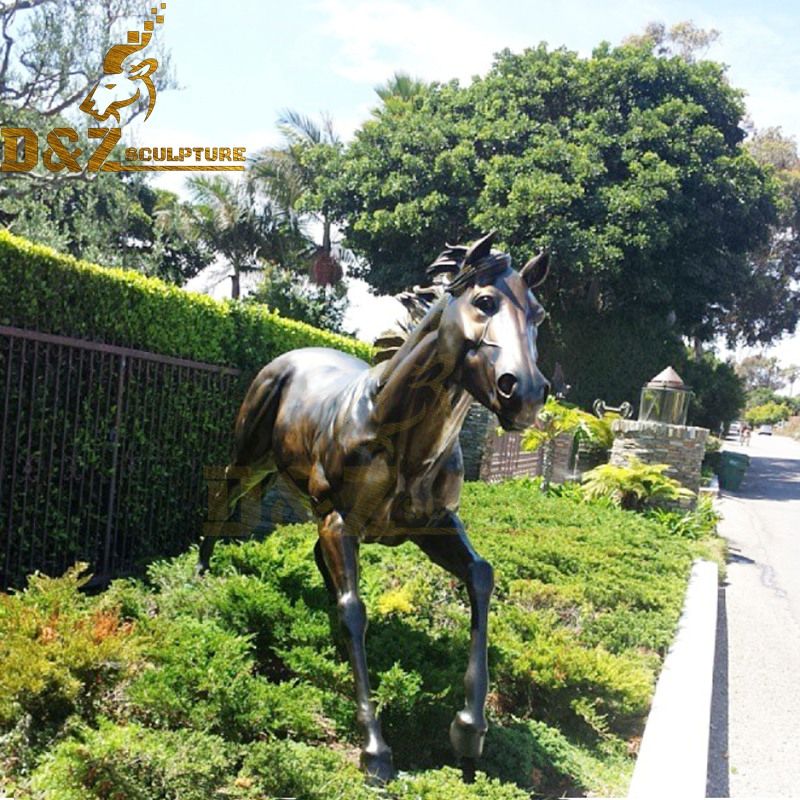 Lovely life-size bronze horse garden sculpture decoration for sale