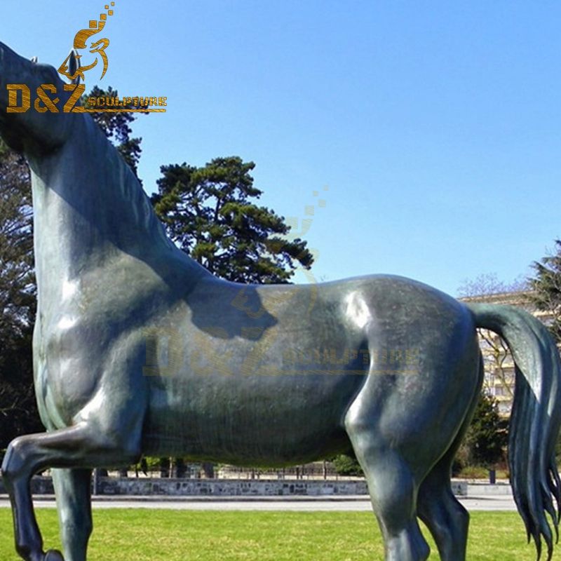 life size horse statues