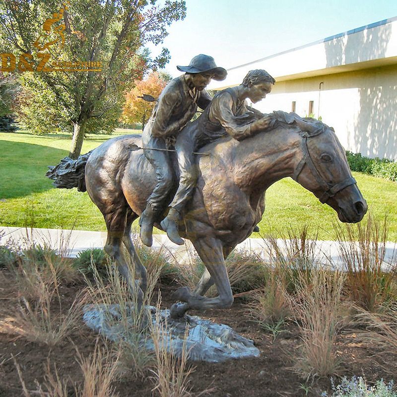 Metal making garden artwork bronze man riding horse statue for sale