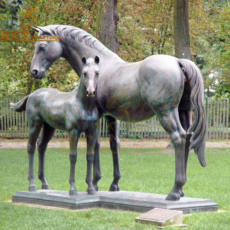 horse garden art