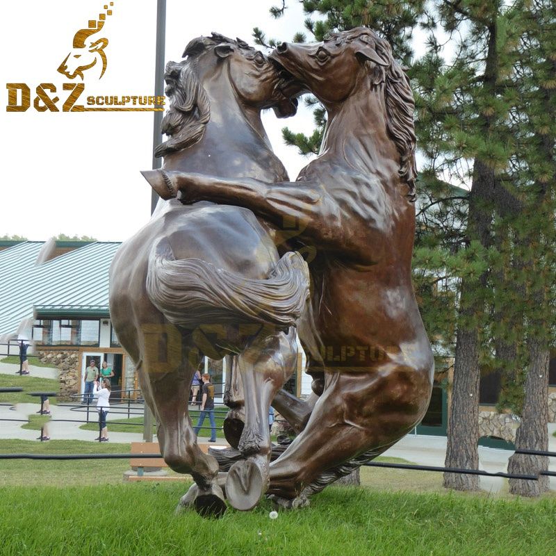 Large outdoor decoration artwork crazy horse statue two horses fighting for sale