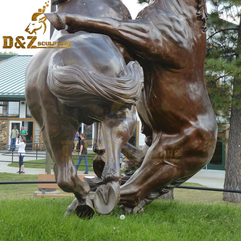 crazy horse statue