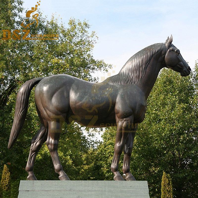 High-quality outdoor standing metal horse sculpture for garden decoration