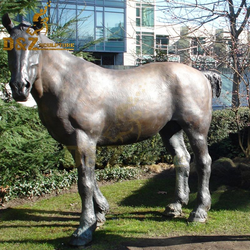 horse sculpture gift