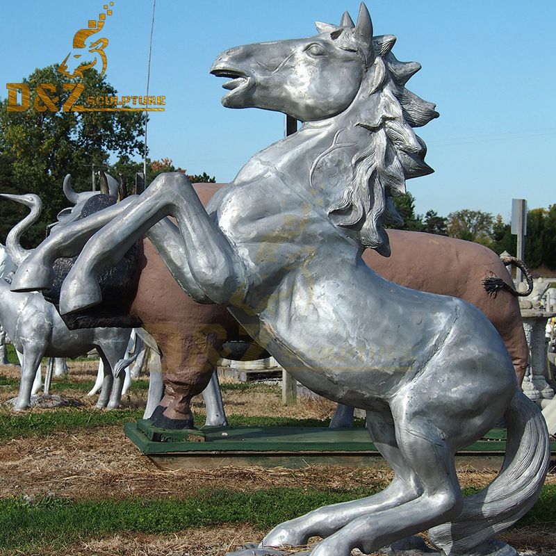 Metal casting life-size jumping horse sculpture garden decoration