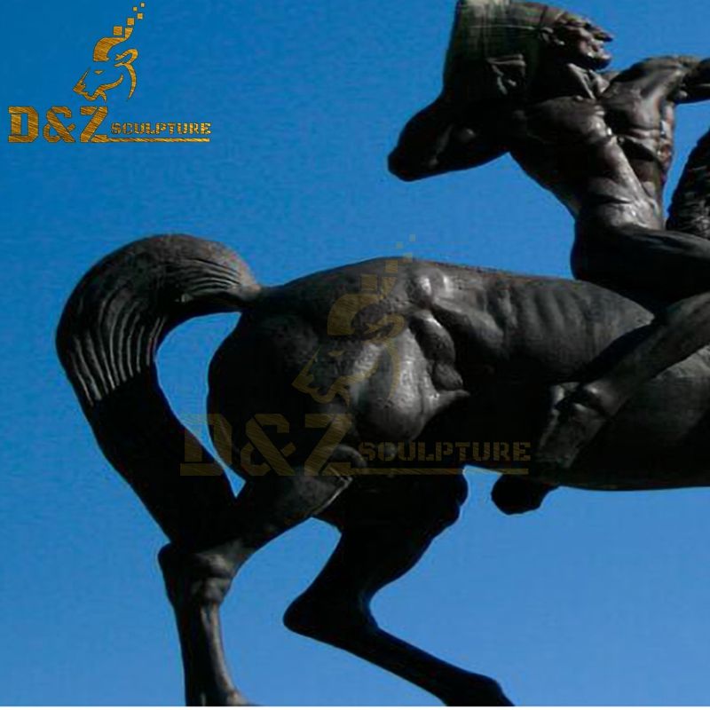 horse statue sculpture