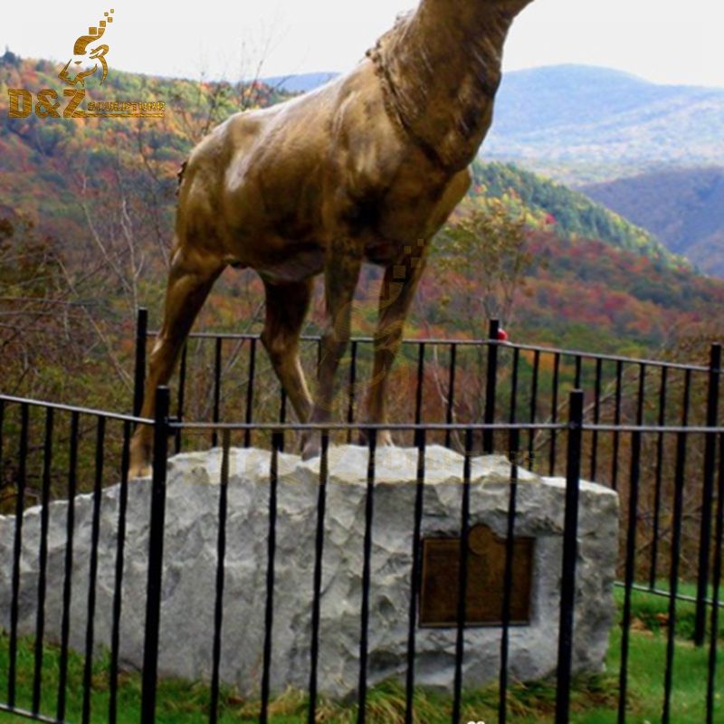 reindeer statue decor