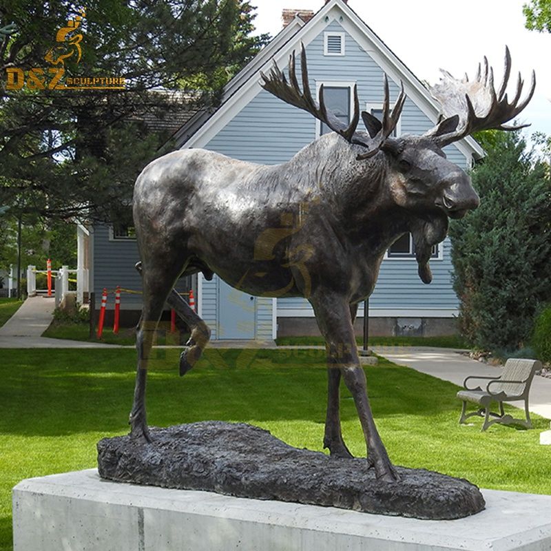 moose statue norway