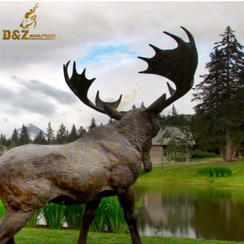 moose statue norway