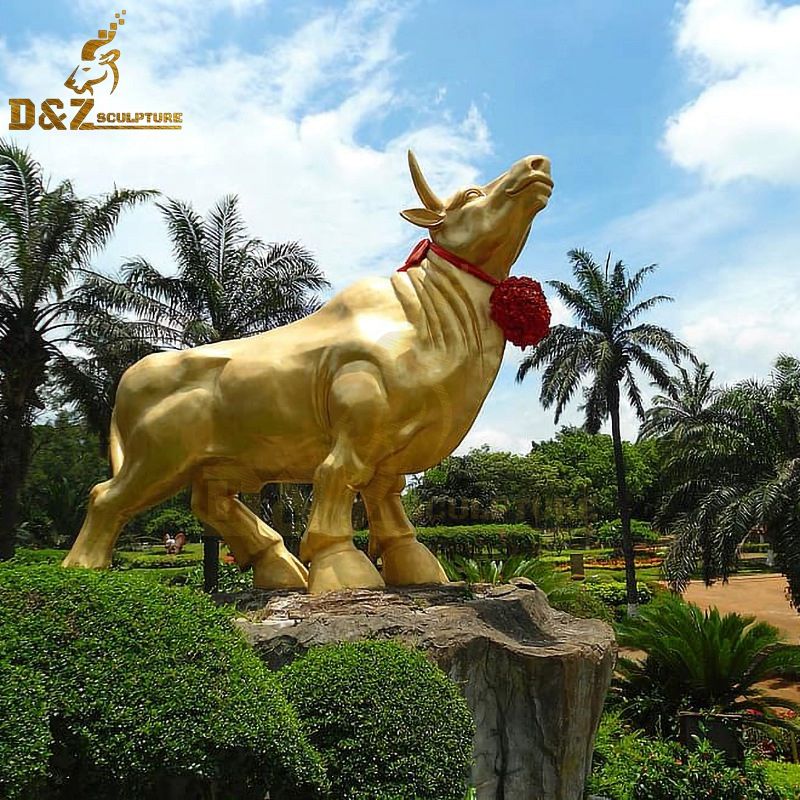 Outdoor metal animal golden bull bronze garden sculpture for sale