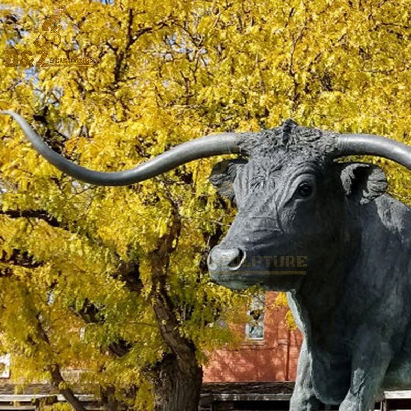 bronze longhorns dallas texas