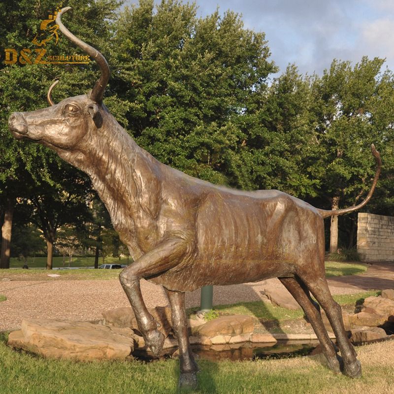 New design outdoor running bronze longhorn steer statue for sale