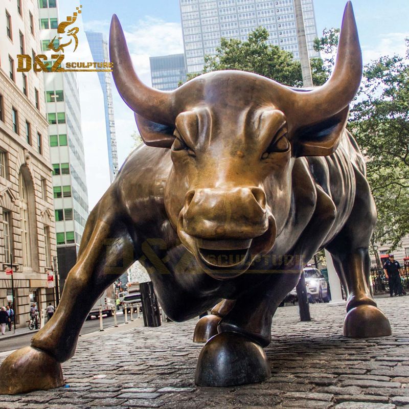 wall street bull sculpture