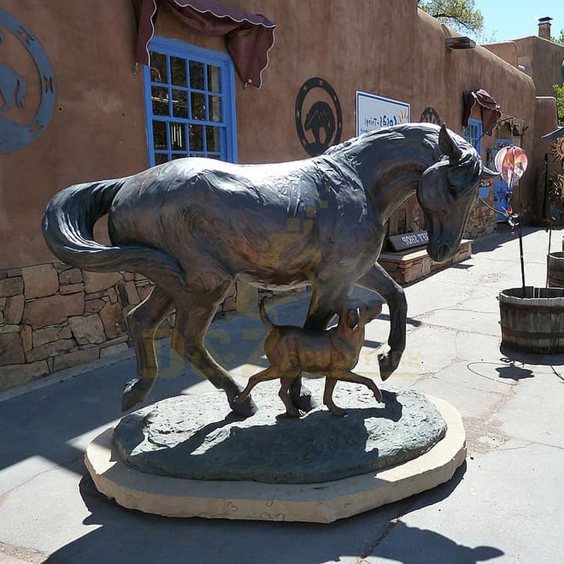 Metal casting garden decoration horse and dog friendship sculptures for sale