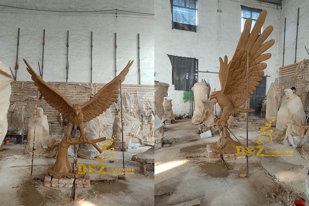 Large size metal casting hot sale garden decoration eagle sculpture