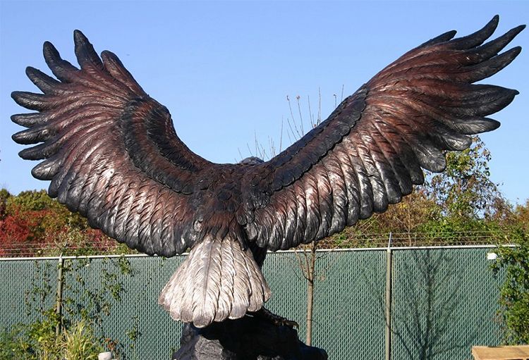 bronze large eagle statue